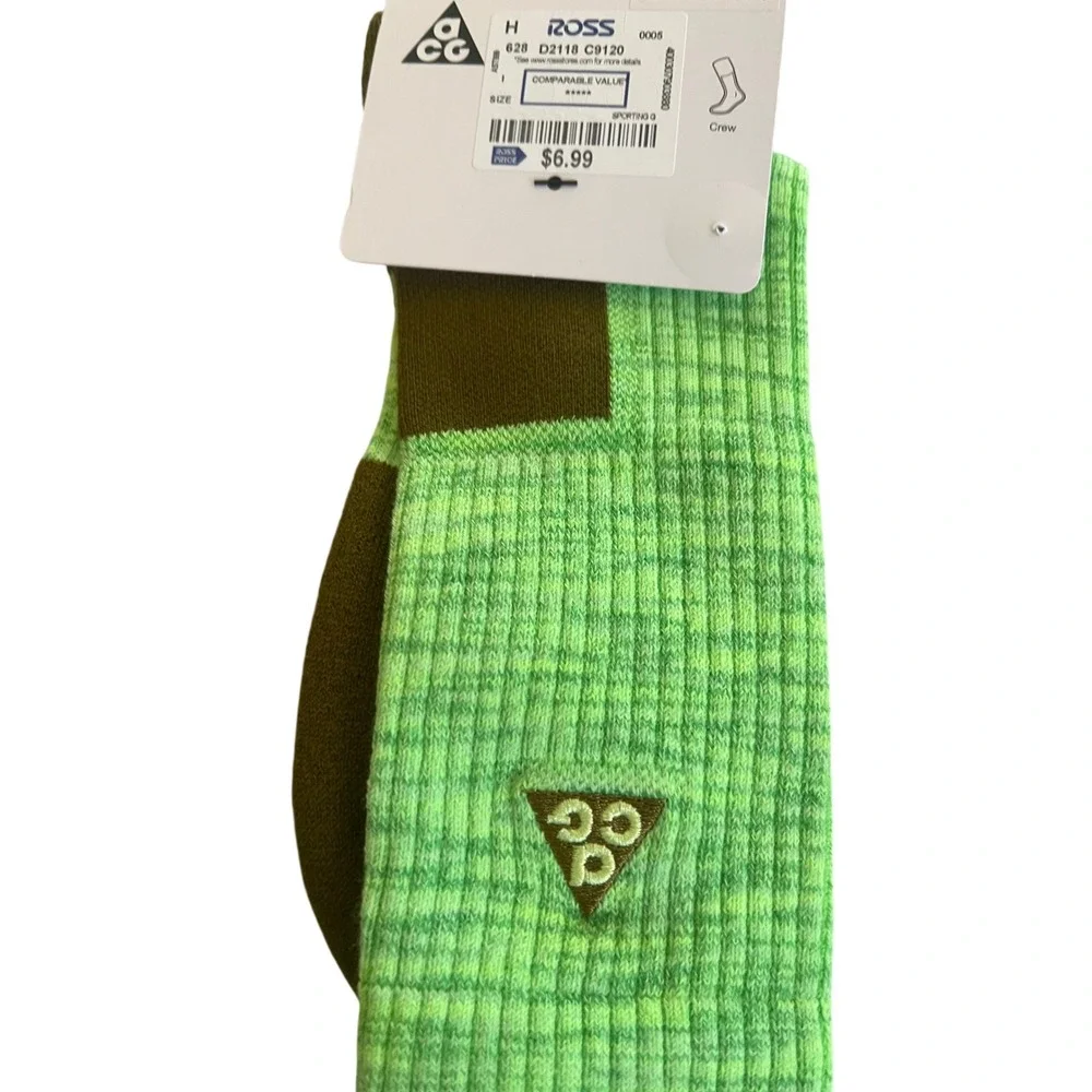 Nike ACG Crew Socks Men 8-12 Green Excellence Dri-Fit Outdoor